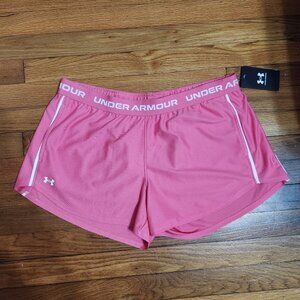 NWT Under Armour Women's Tech Play Up Shorts - Pink and White - Size Large